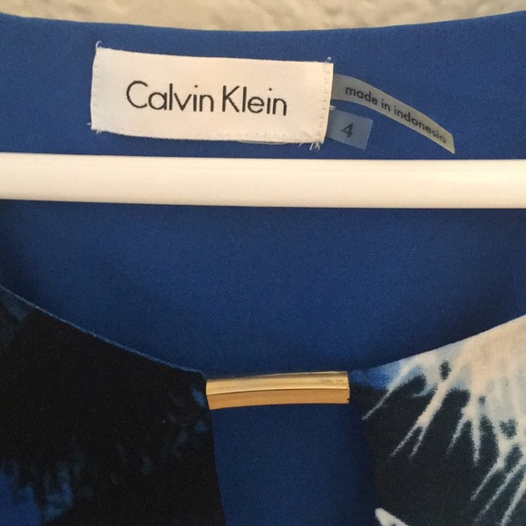 Dress by Calvin Klein - Picture 2 of 3